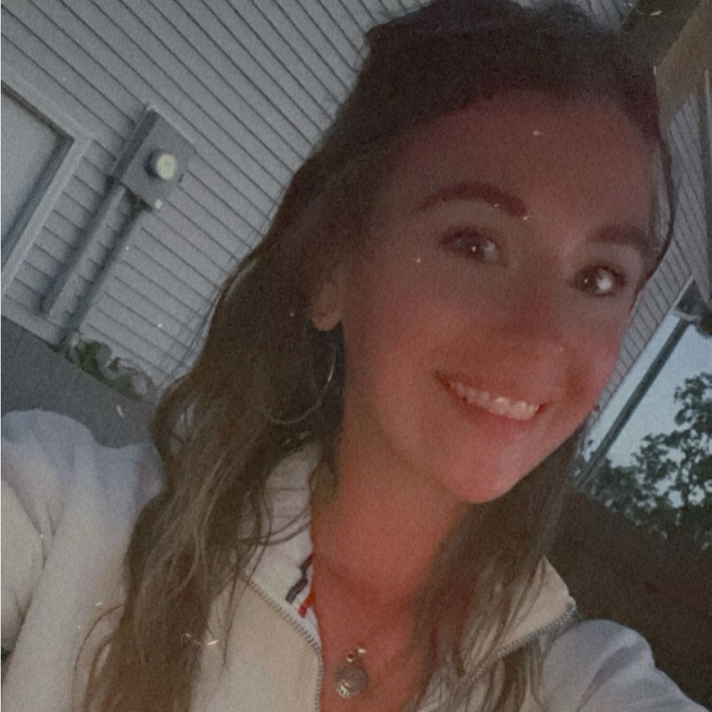 Meet your Posher, Sara